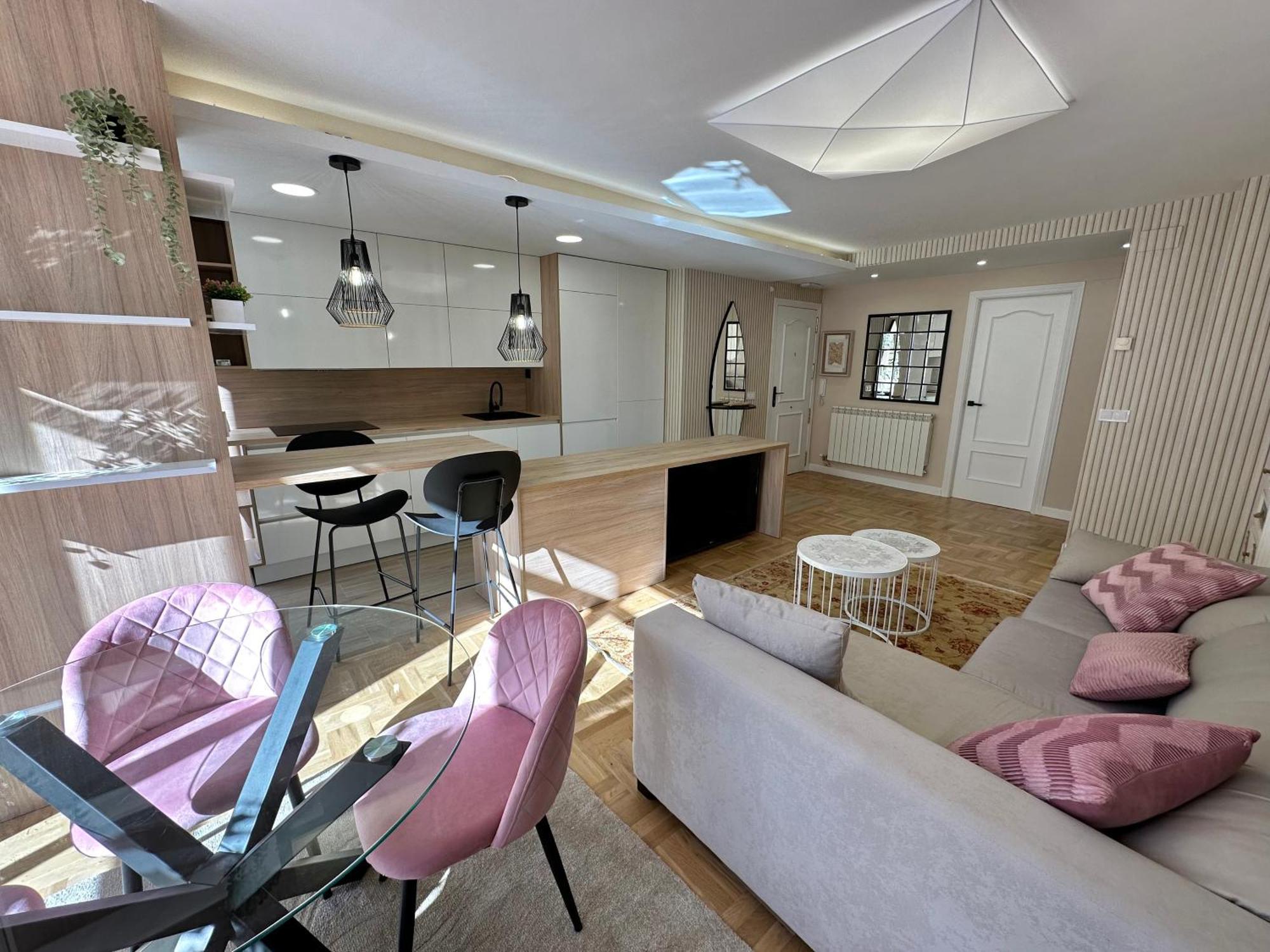 A Un Paso De La Catedral Apartment Burgos Ngoại thất bức ảnh
